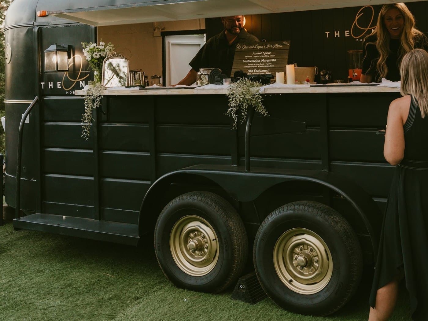 The Horse Trailer — 17ft · Restored